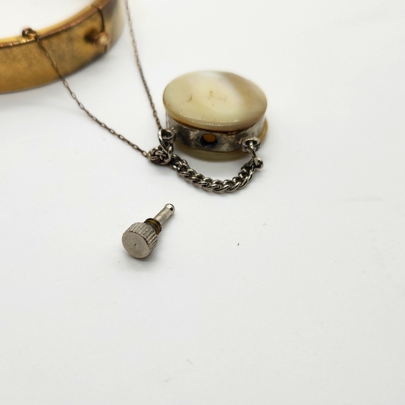 Victorian Ballou Bangle - Picture 5 of 8